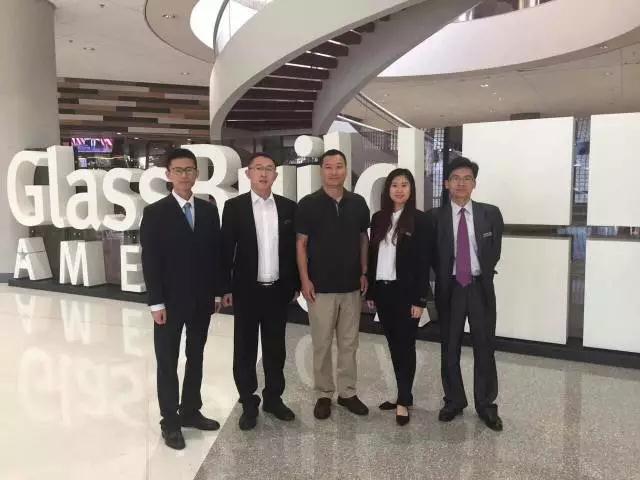 派克機(jī)器參加展會(huì)